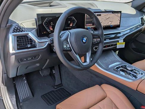 New 2026 BMW X5 xDrive50e AWD/4WD image 3