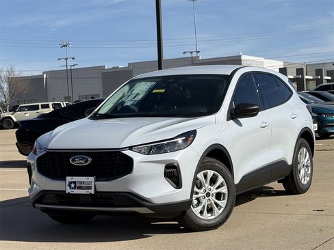 New 2026 Ford Escape Active image 25