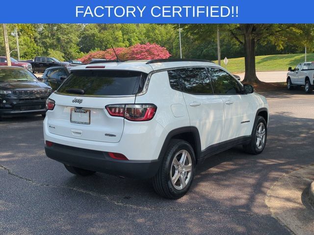 Certified 2024 Jeep Compass Latitude AWD/4WD image 5