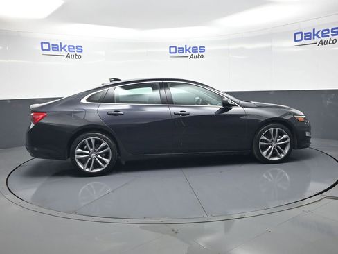 Used 2023 Chevrolet Malibu LT FWD image 9