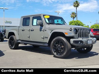 Used 2023 Jeep Gladiator Overland