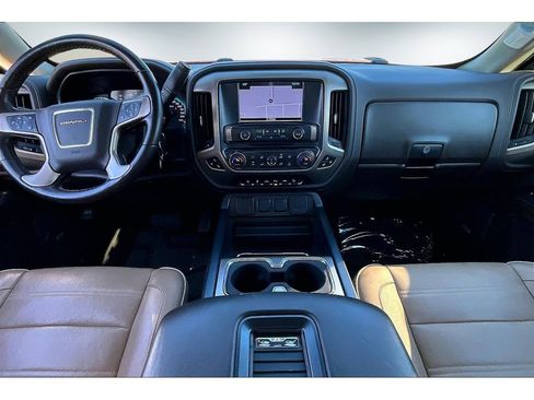 Used 2018 GMC Sierra 1500 Denali image 8