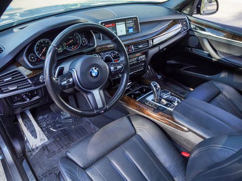 Used 2018 BMW X5 xDrive50i AWD/4WD image 17