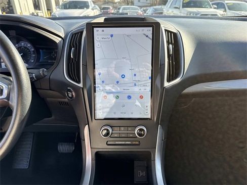 Used 2023 Ford Edge SEL image 24