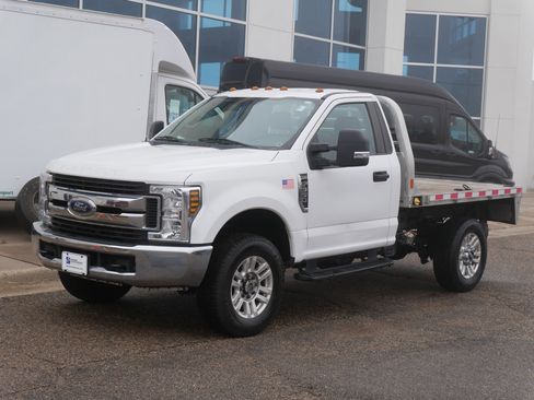 Used 2018 Ford F350 XL image 25
