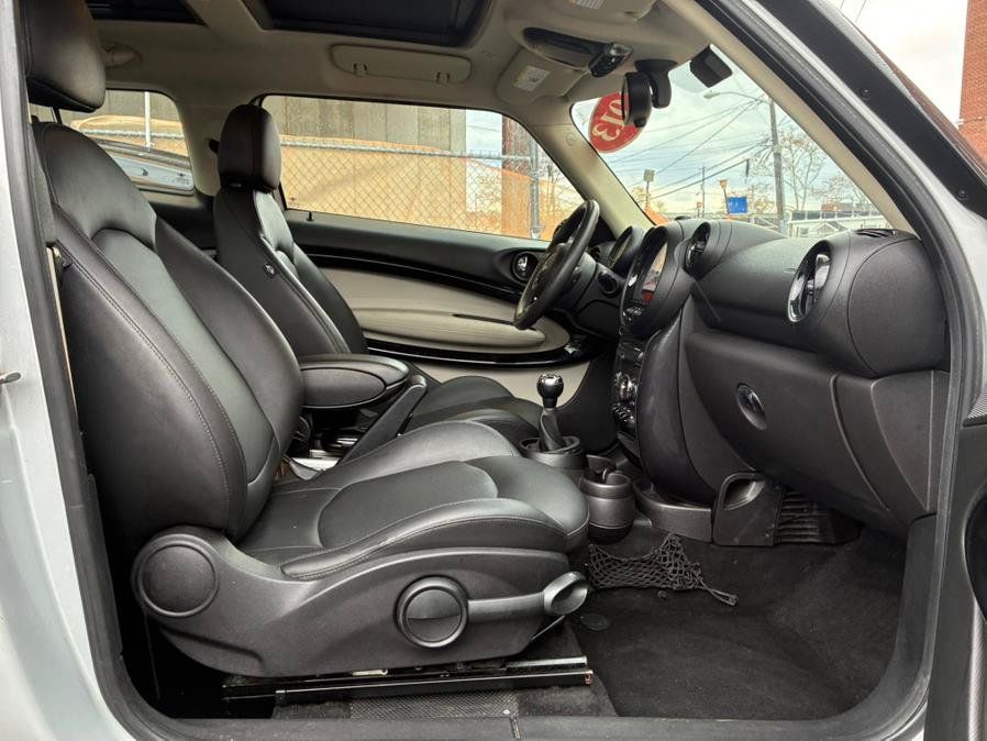 Used 2013 MINI Cooper Paceman FWD image 11