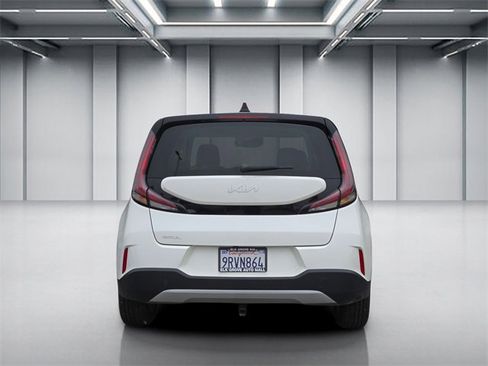Certified 2023 Kia Soul LX w/ LX Technology Package image 5