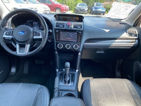 Used 2017 Subaru Forester 2.5i Touring AWD/4WD image 19