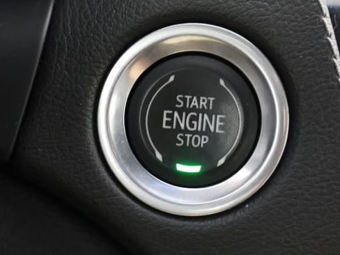 Used 2022 Cadillac CT5 Luxury w/ Cold Weather Package AWD/4WD image 17