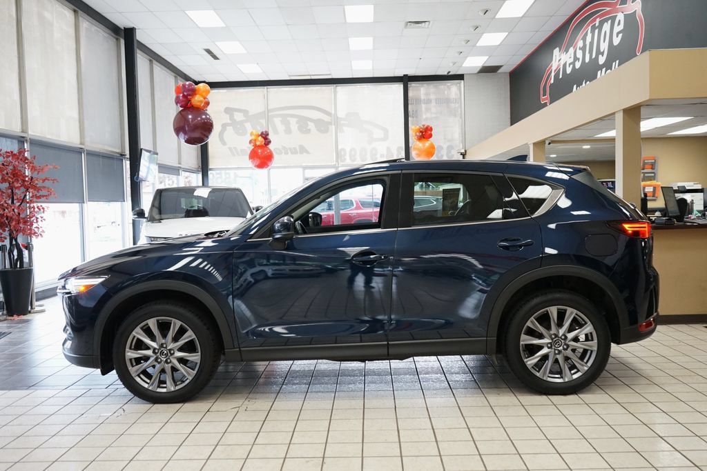 Used 2021 MAZDA CX-5 Grand Touring w/ GT Premium Package AWD/4WD image 3