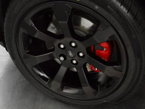 Used 2020 Ford Explorer ST w/ ST Street Pack image 10