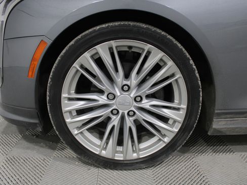 Used 2021 Cadillac CT4 Premium Luxury image 31