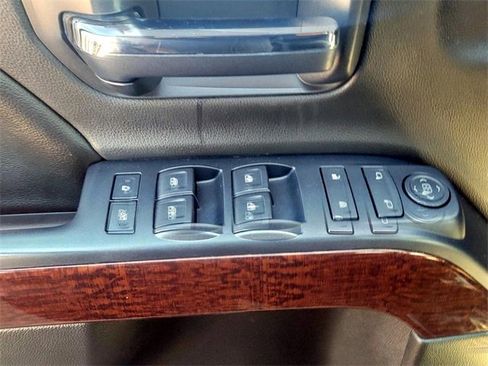 Used 2017 GMC Sierra 1500 SLE w/ SLE Value Package image 33