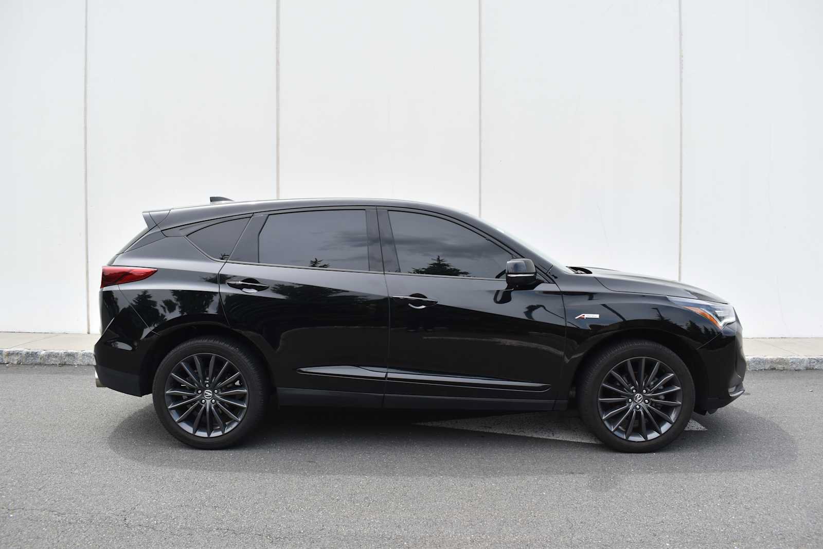 Used 2024 Acura RDX w/ Advance Package AWD/4WD image 5