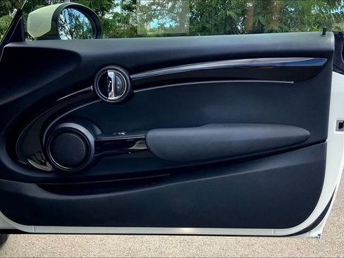 Certified 2022 MINI Cooper S w/ Driver Assistance Package image 24