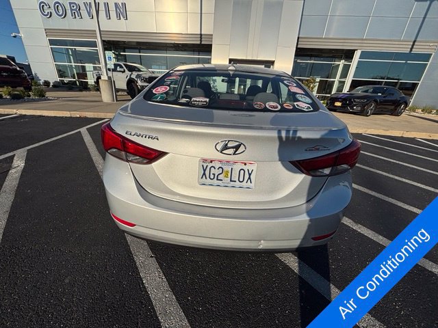 Used 2016 Hyundai Elantra SE FWD image 5