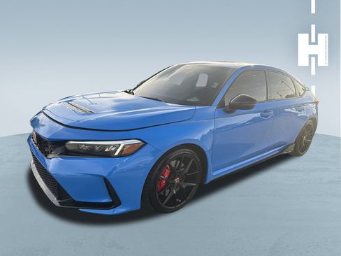 Used 2025 Honda Civic Type R image 3