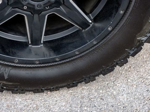 Used 2017 RAM 2500 SLT image 62