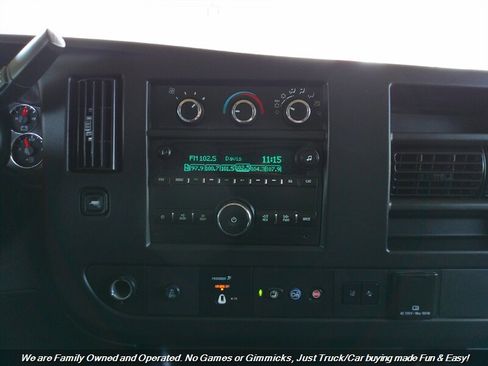 Used 2019 GMC Savana 2500 Extended w/ Driver Convenience Package image 31