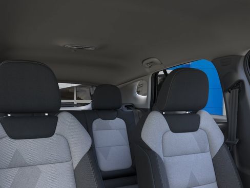 New 2026 Chevrolet Trax LS w/ LS Convenience Package FWD image 26