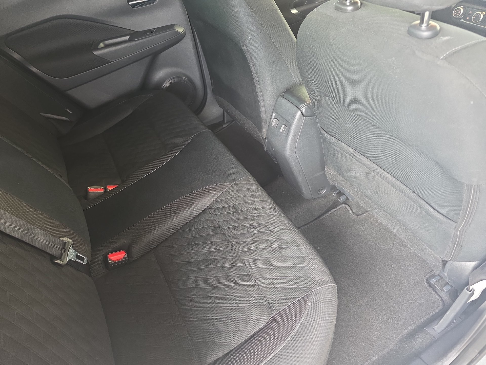 Used 2024 Nissan Kicks SV w/ Exterior Package FWD image 11