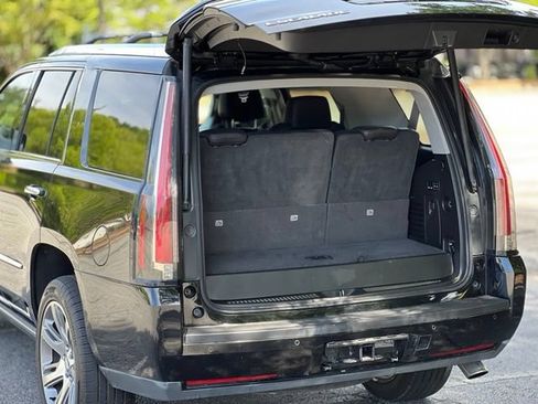 Used 2016 Cadillac Escalade Premium AWD/4WD image 43