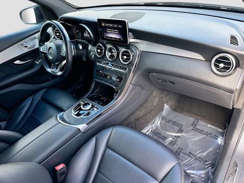 Used 2019 Mercedes-Benz GLC 300 GLC 300 image 34