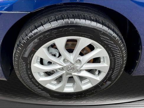 Used 2018 Nissan Sentra SV FWD image 32