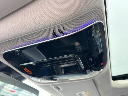 Used 2022 Mercedes-Benz C 300 Sedan image 28