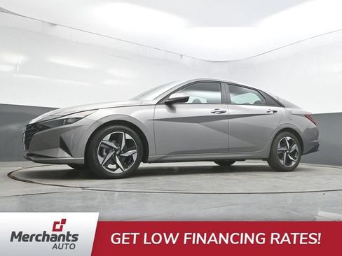 Used 2023 Hyundai Elantra SEL w/ Convenience Package FWD image 30