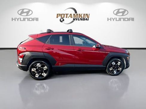 Used 2024 Hyundai Kona SEL FWD image 4