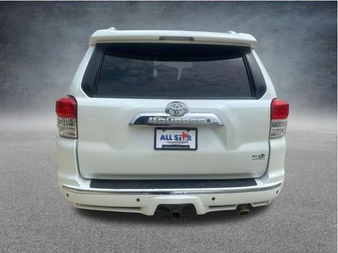 Used 2010 Toyota 4Runner Limited RWD image 5