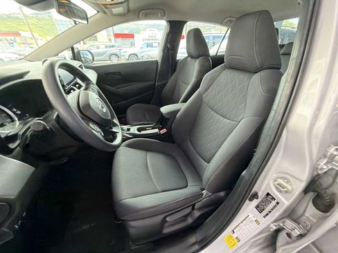 Used 2022 Toyota Corolla LE FWD image 11