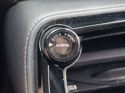 Used 2024 Lexus NX 250 FWD image 28