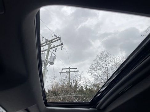 Used 2025 Chevrolet Silverado 1500 LTZ w/ LTZ Premium Package image 22