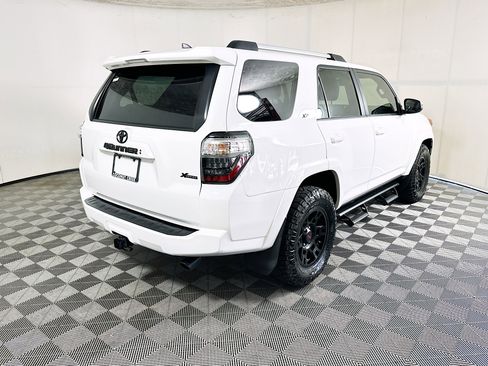 Used 2023 Toyota 4Runner SR5 Premium w/ Moonroof Package RWD image 3