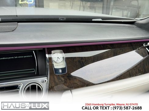 Used 2018 Rolls-Royce Ghost RWD image 37