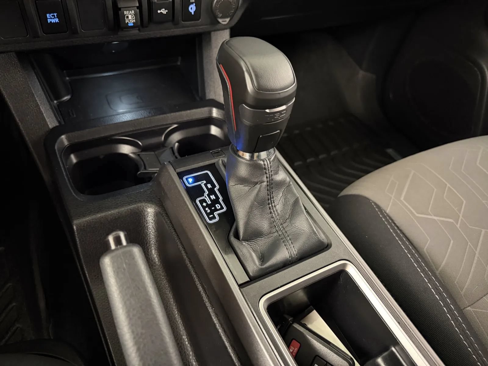 Used 2023 Toyota Tacoma TRD Sport AWD/4WD image 26