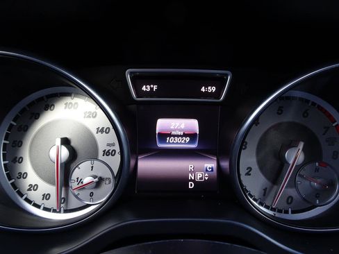 Used 2017 Mercedes-Benz GLA 250 4MATIC image 23