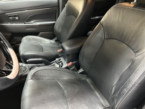 Used 2017 Mitsubishi Outlander Sport SEL FWD image 8