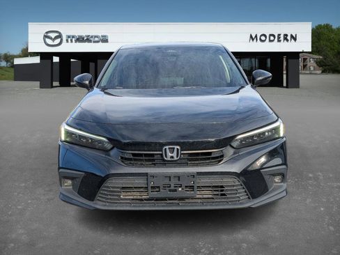 Used 2022 Honda Civic Touring image 8