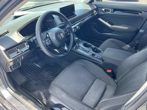 Certified 2023 Honda Civic EX image 5