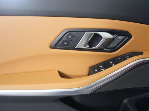 New 2026 BMW 330i Sedan w/ Premium Package image 8