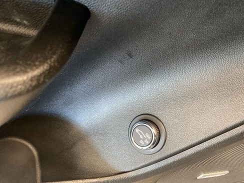 Certified 2023 Chevrolet Blazer RS w/ Driver Confidence II Package image 36