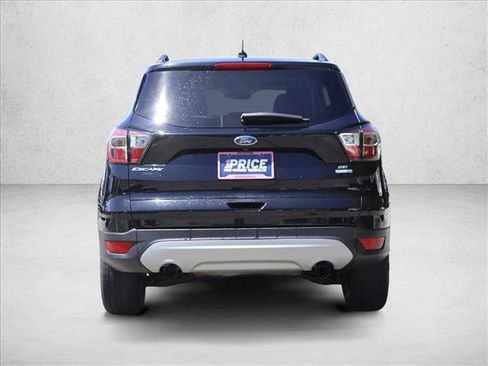 Used 2017 Ford Escape SE w/ Equipment Group 201A AWD/4WD image 6