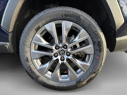 New 2025 Toyota RAV4 XLE Premium image 9