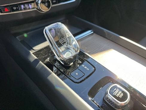 New 2026 Volvo XC60 B5 Plus w/ Protection Package Premier image 14