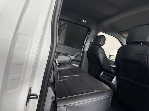 Used 2024 Ford F250 Lariat AWD/4WD image 30