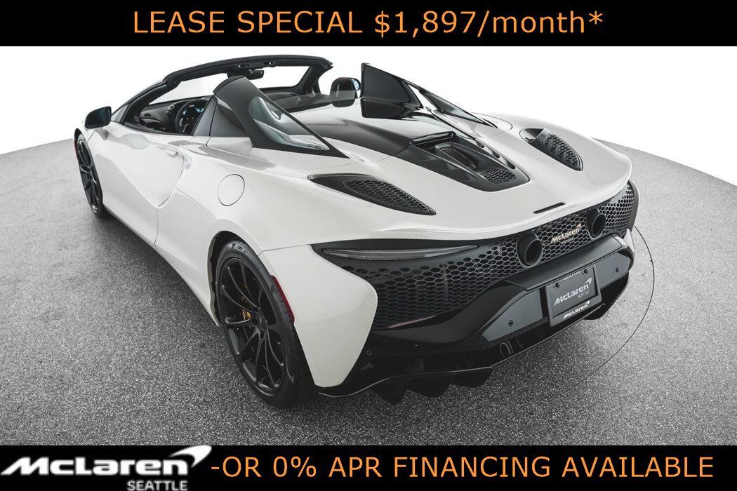Used 2025 McLaren Artura Spider RWD image 39