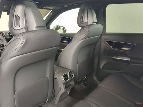 Used 2026 Mercedes-Benz GLC 300 4MATIC image 18